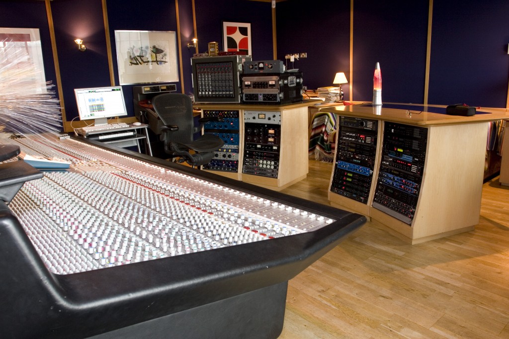 HughStudio1